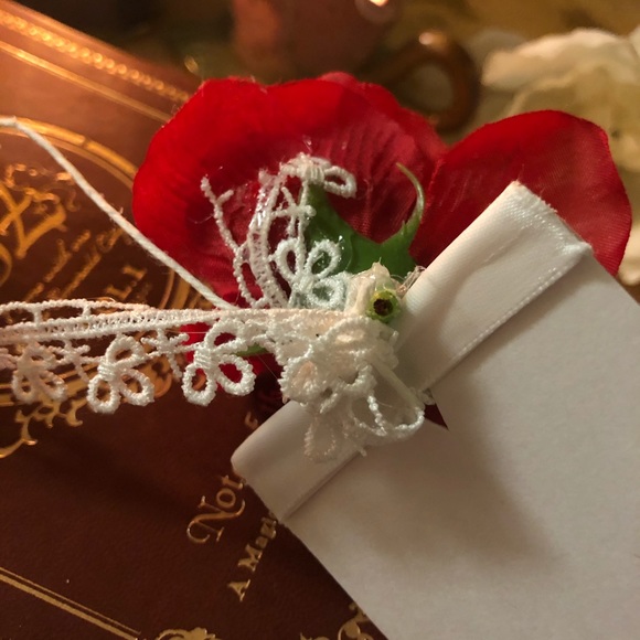 Floral Bookmark w Stackable Mini Teapot and Saucer - Picture 5 of 9